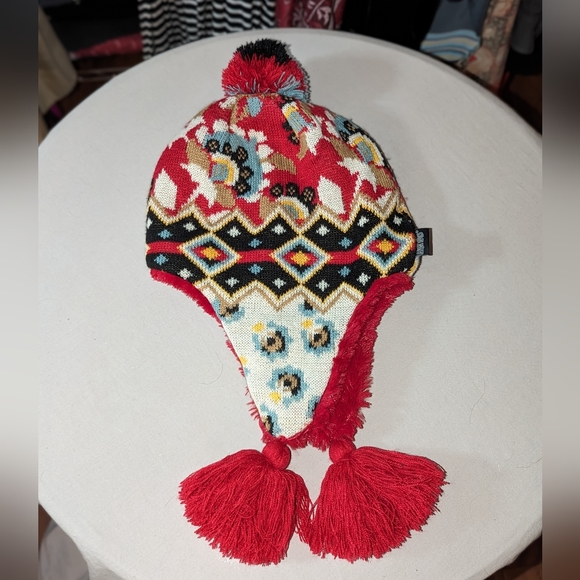 Muk Luks Faux Fur Lined Knit Tassel Hat with Ear Flaps Hot Pink - Picture 2 of 7